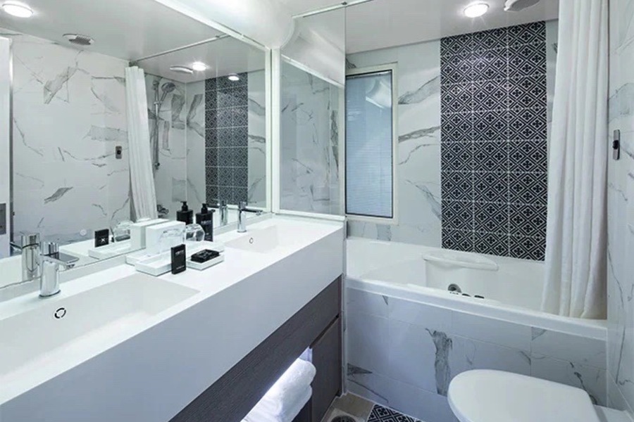 Celebrity Cruises Celebrity Beyond Celebrity Suite 1.jpg